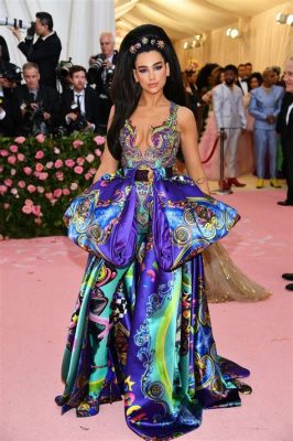 La Met Gala 2019: un omaggio al camp che sfidò le convenzioni della moda e ridefinì i confini dell'espressione creativa.